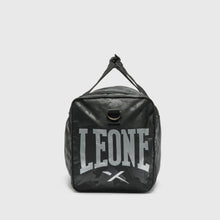 Carica l'immagine nel visualizzatore di Gallery, Borsone Camoblack Leone