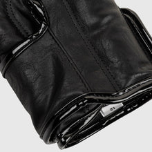 Carica l'immagine nel visualizzatore di Gallery, Guantoni da boxe Venum Impact - Nero/Oro