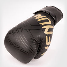 Carica l'immagine nel visualizzatore di Gallery, Guantoni da boxe Petrosyan 2.0 - Nero/Oro